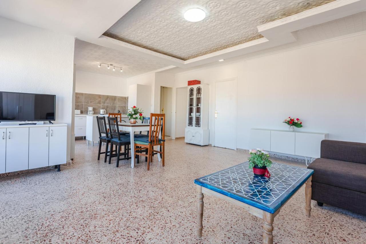 Town Center Apartment El Perello  Ngoại thất bức ảnh